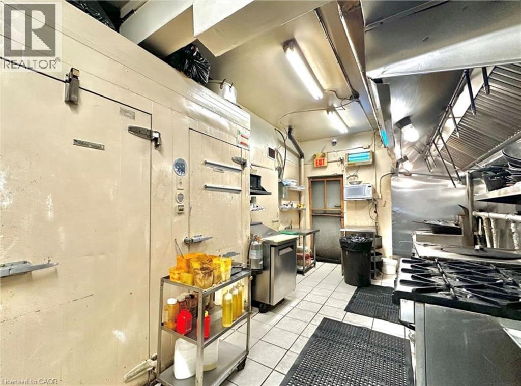 527 Upper Sherman Avenue, Hamilton, ON