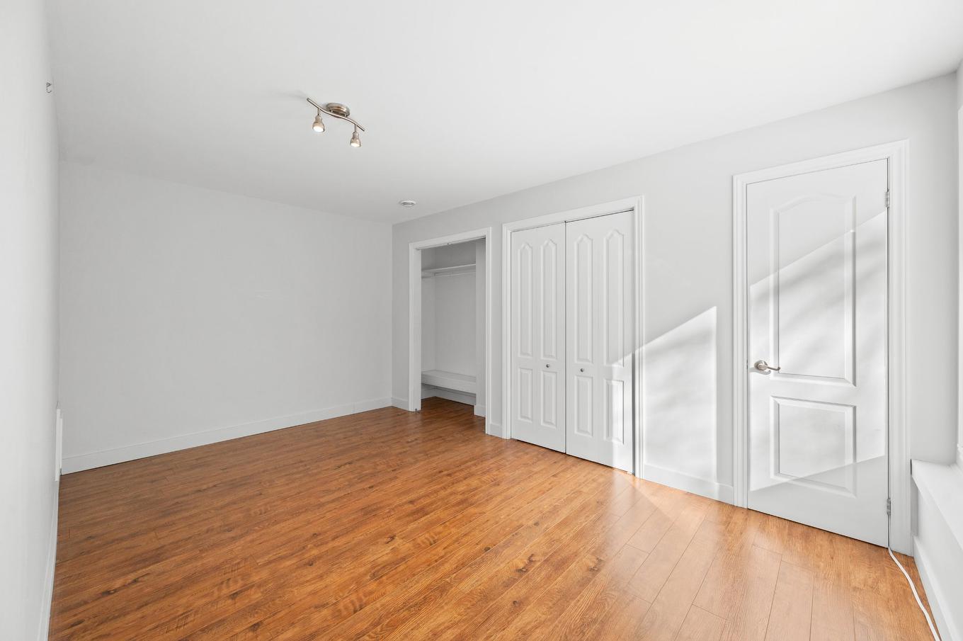 Dwelling - 750 Rue De Plaisance, Sainte-Adèle, QC - Indoor Photo Showing Other Room