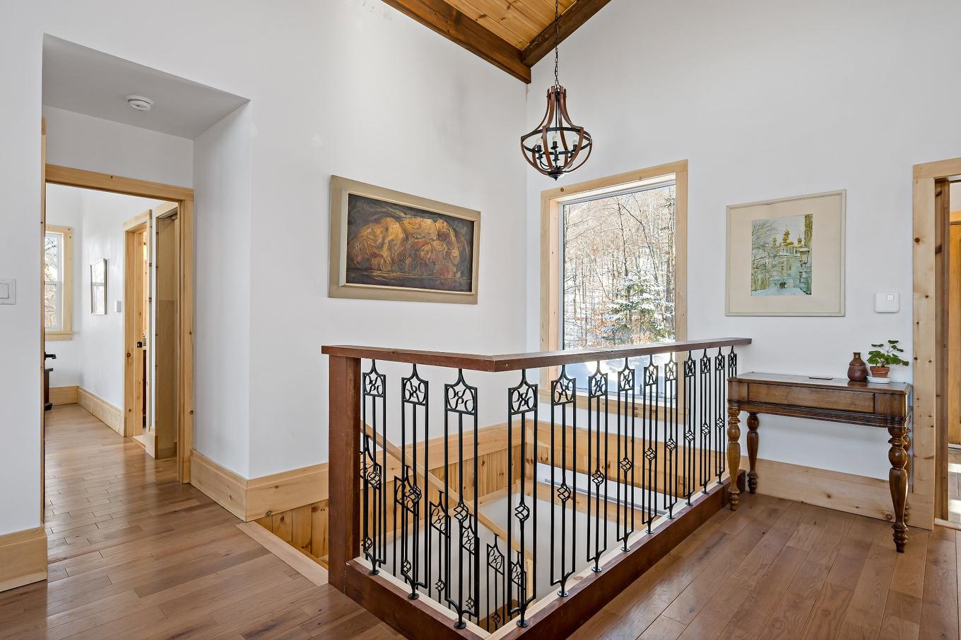 Staircase - 146 Ch. George-Renteln, Labelle, QC - Indoor Photo Showing Other Room