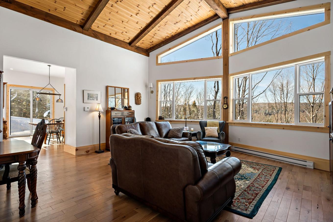 Living room - 146 Ch. George-Renteln, Labelle, QC - Indoor