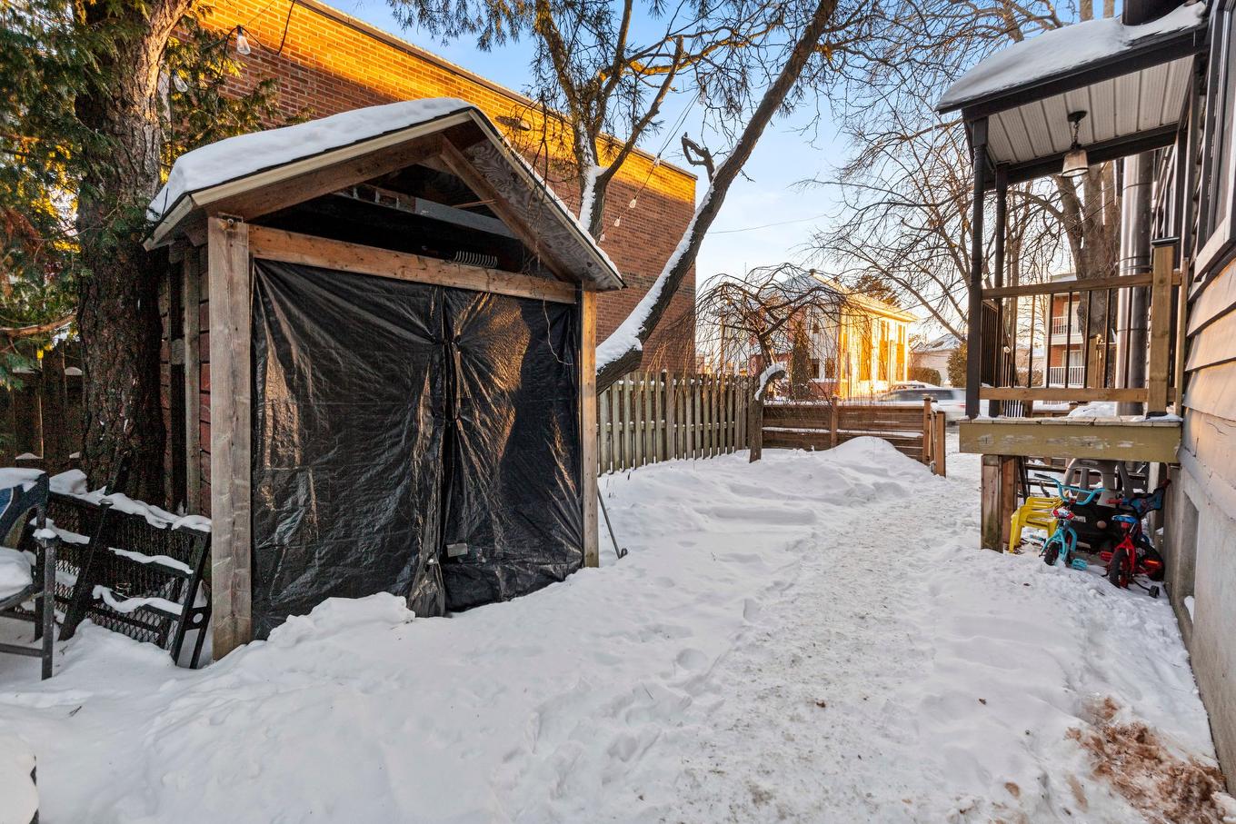 Backyard - 107 Rue Féré, Saint-Eustache, QC - Outdoor