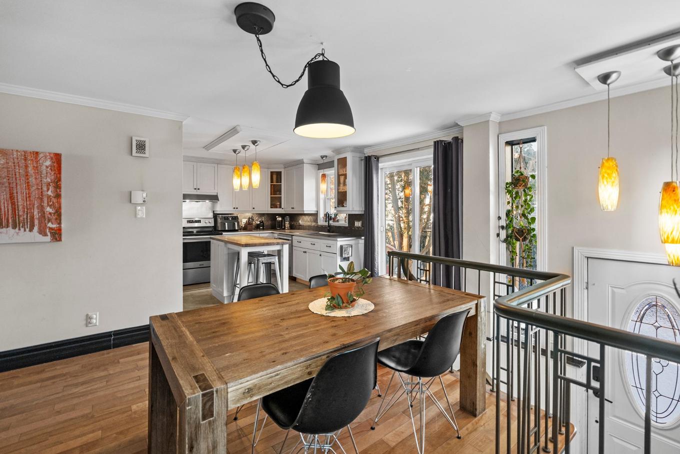 Overall view - 107 Rue Féré, Saint-Eustache, QC - Indoor Photo Showing Dining Room