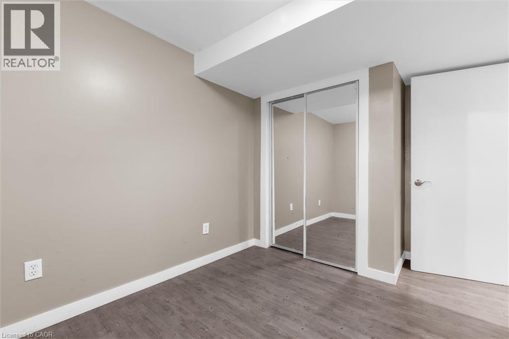 62 Bond Street, Kitchener, ON - Indoor Photo Showing Other Room