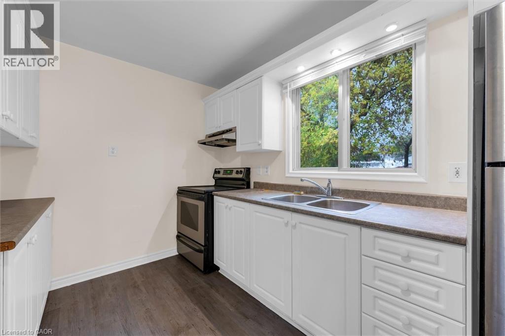62 Bond Street, Kitchener, ON - Indoor Photo Showing Kitchen With Double Sink