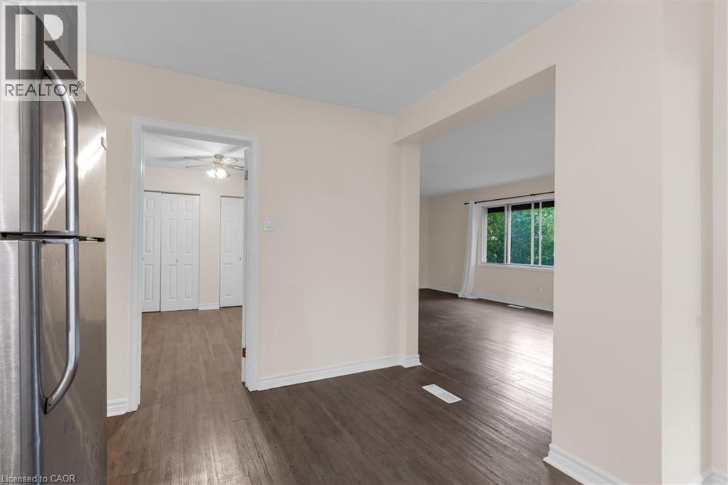 62 Bond Street, Kitchener, ON - Indoor Photo Showing Other Room