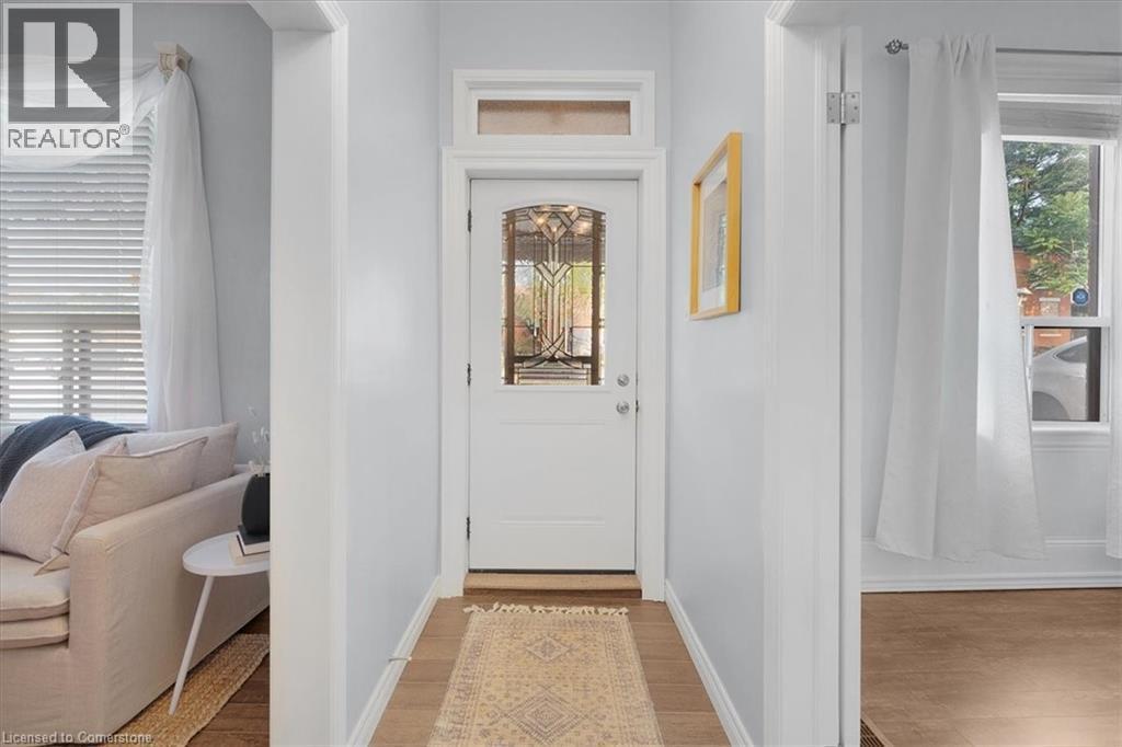 263 Mary Street, Hamilton, ON - Indoor Photo Showing Other Room