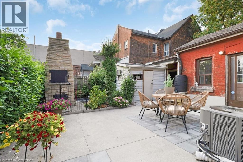 263 Mary Street, Hamilton, ON - Outdoor With Deck Patio Veranda