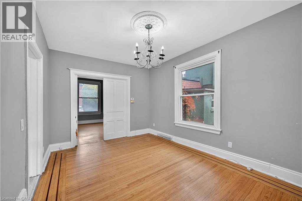 188 Stinson Street, Hamilton, ON - Indoor Photo Showing Other Room