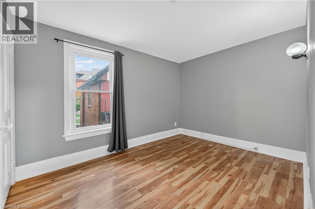 188 Stinson Street, Hamilton, ON - Indoor Photo Showing Other Room