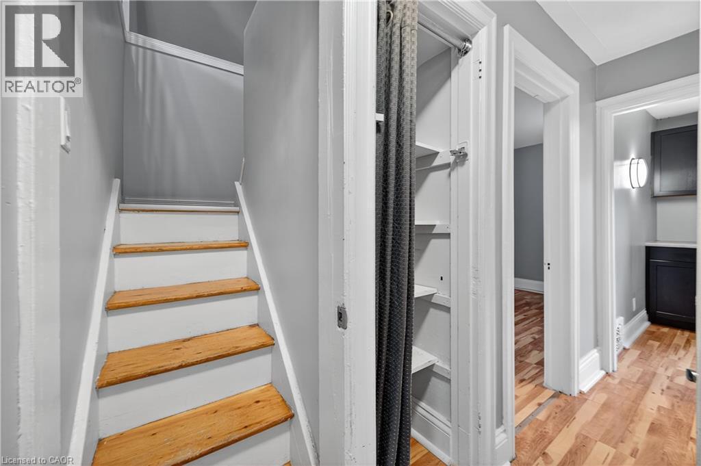 188 Stinson Street, Hamilton, ON - Indoor Photo Showing Other Room