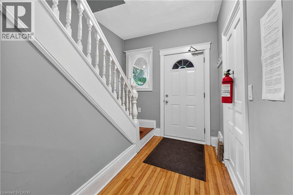 188 Stinson Street, Hamilton, ON - Indoor Photo Showing Other Room