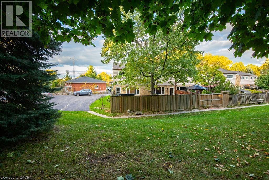 138 Victor Boulevard, Hamilton, ON - Outdoor