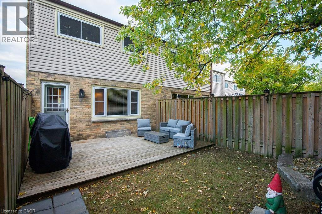 138 Victor Boulevard, Hamilton, ON - Outdoor With Deck Patio Veranda With Exterior