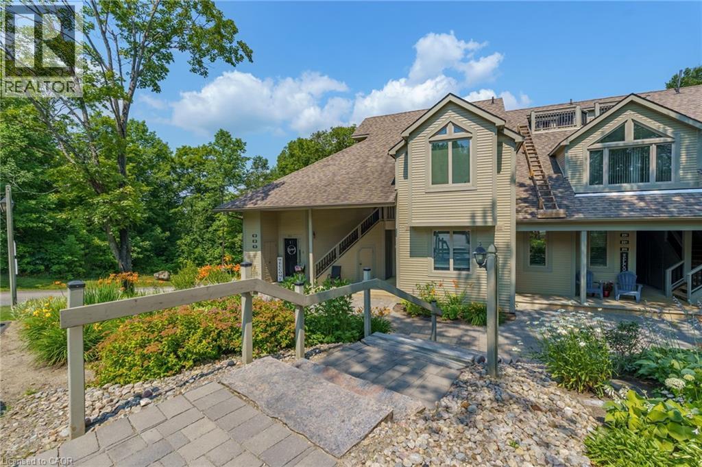 131 Grandview Hilltop Drive Unit# 1, Huntsville, ON - Outdoor With Deck Patio Veranda With Facade