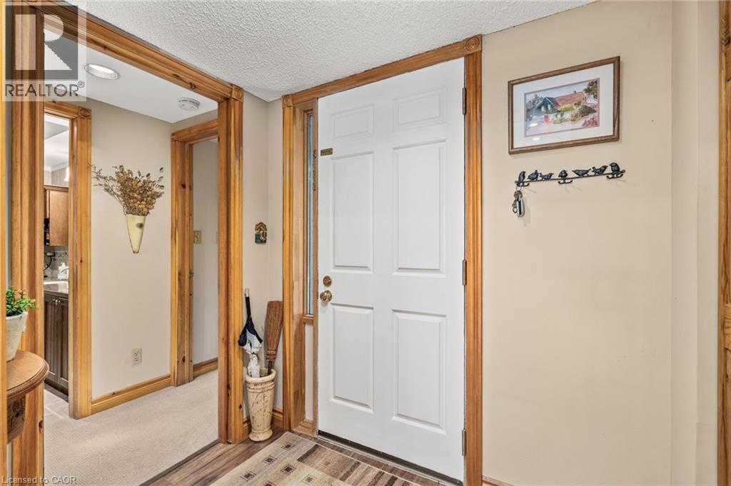 131 Grandview Hilltop Drive Unit# 1, Huntsville, ON - Indoor Photo Showing Other Room