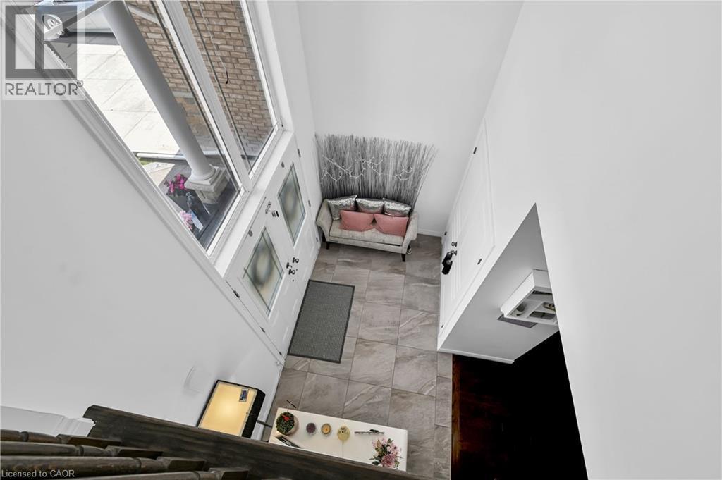 130 Chartwell Circle, Hamilton, ON - Photo Showing Other Room