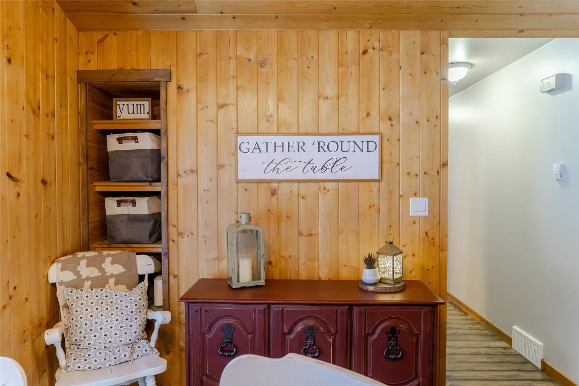 8796 Colony Road, Wardner, BC - Indoor Photo Showing Other Room