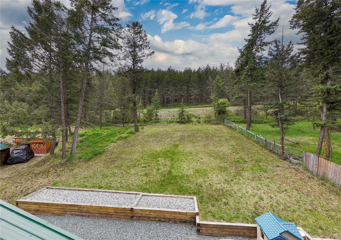 8796 Colony Road, Wardner, BC - Outdoor