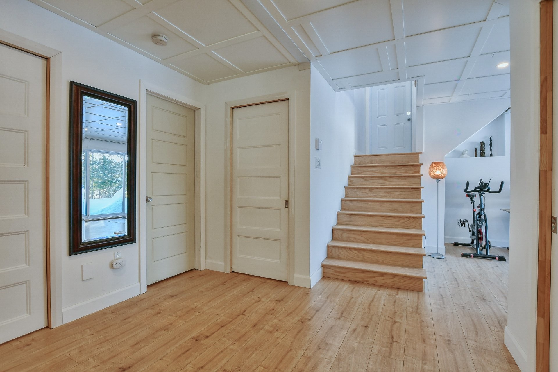 Escalier - 479 Ch. Du Lac-Des-Cornes, Chute-Saint-Philippe, QC - Indoor Photo Showing Other Room