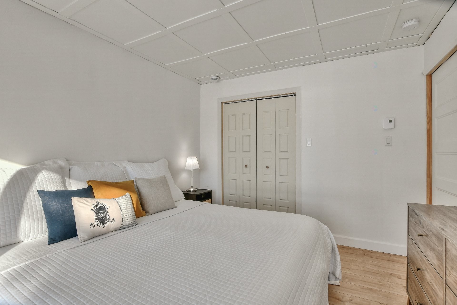 Chambre à coucher principale - 479 Ch. Du Lac-Des-Cornes, Chute-Saint-Philippe, QC - Indoor Photo Showing Bedroom