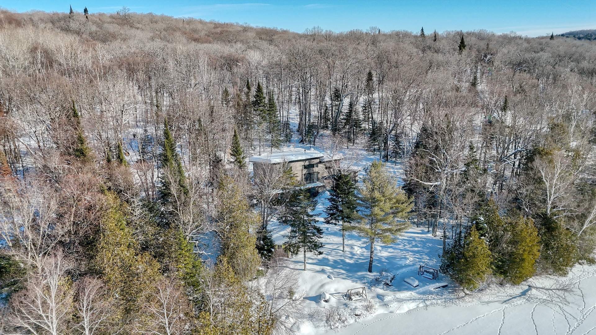 Photo aérienne - 479 Ch. Du Lac-Des-Cornes, Chute-Saint-Philippe, QC - Outdoor With View