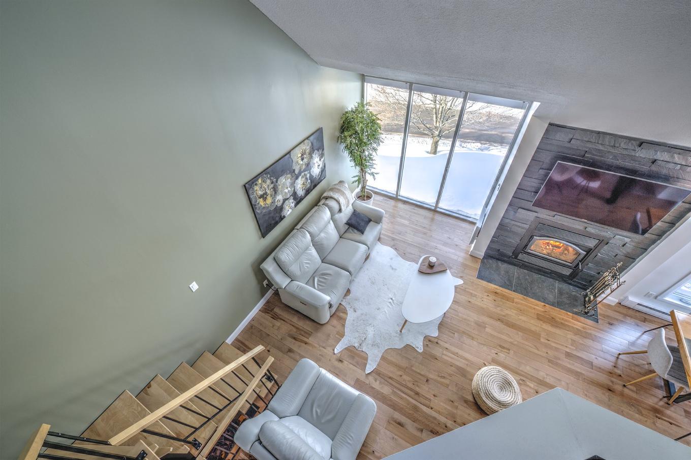 Overall view - 1921 Rue Du Skieur, Sainte-Adèle, QC - Indoor Photo Showing Other Room