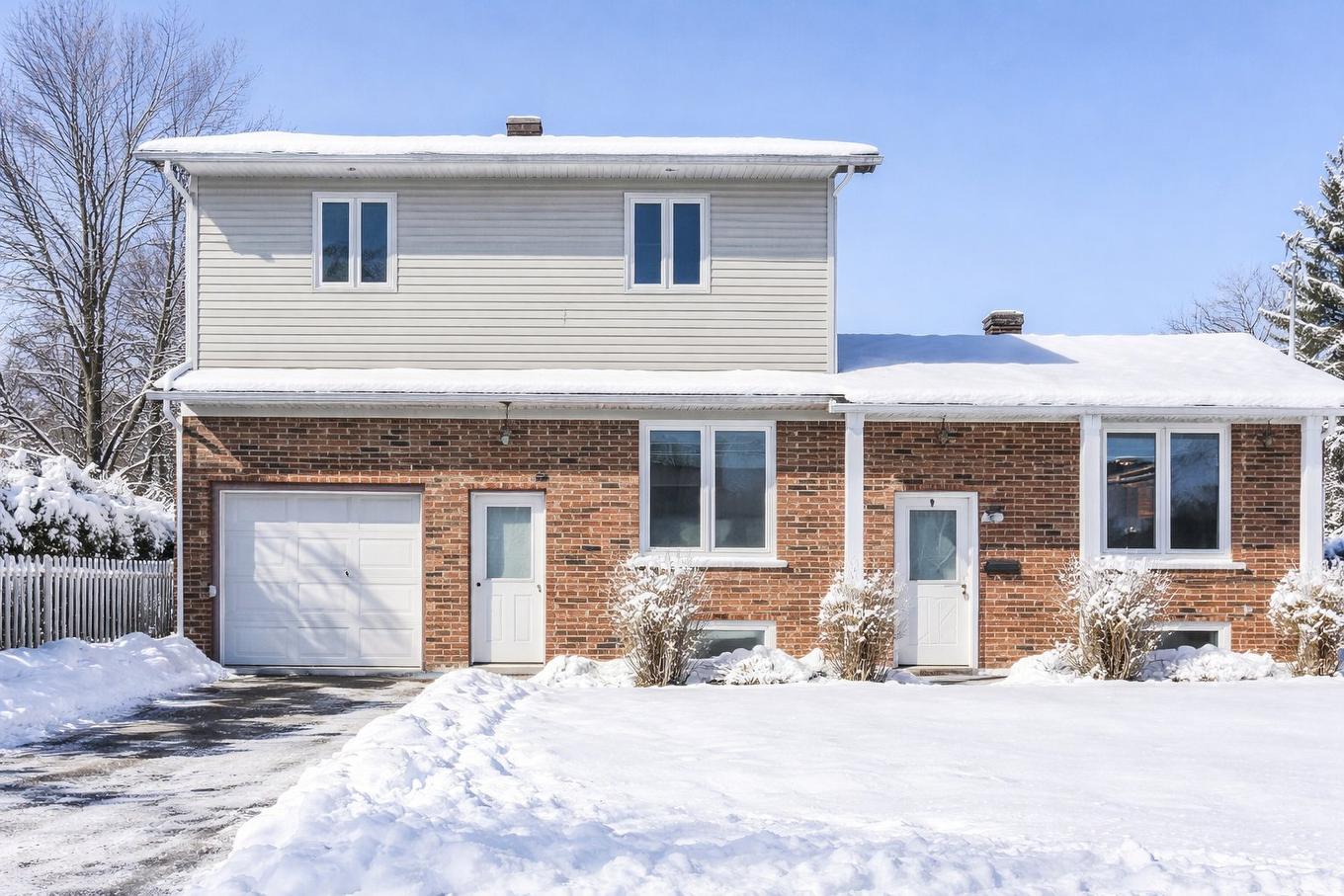Façade - 641 207E Avenue, Shawinigan, QC - Outdoor With Facade
