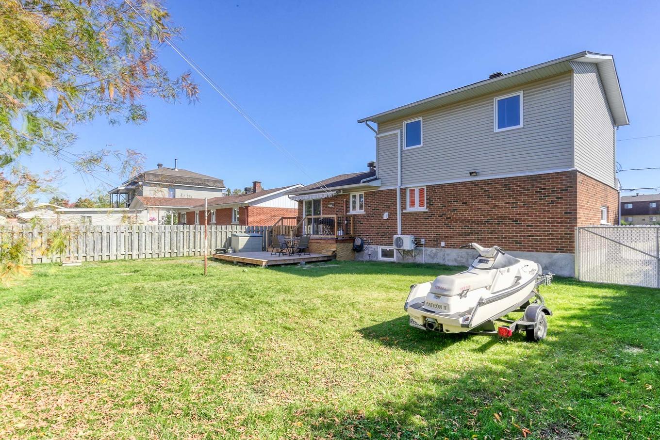 Cour - 641 207E Avenue, Shawinigan, QC - Outdoor With Exterior