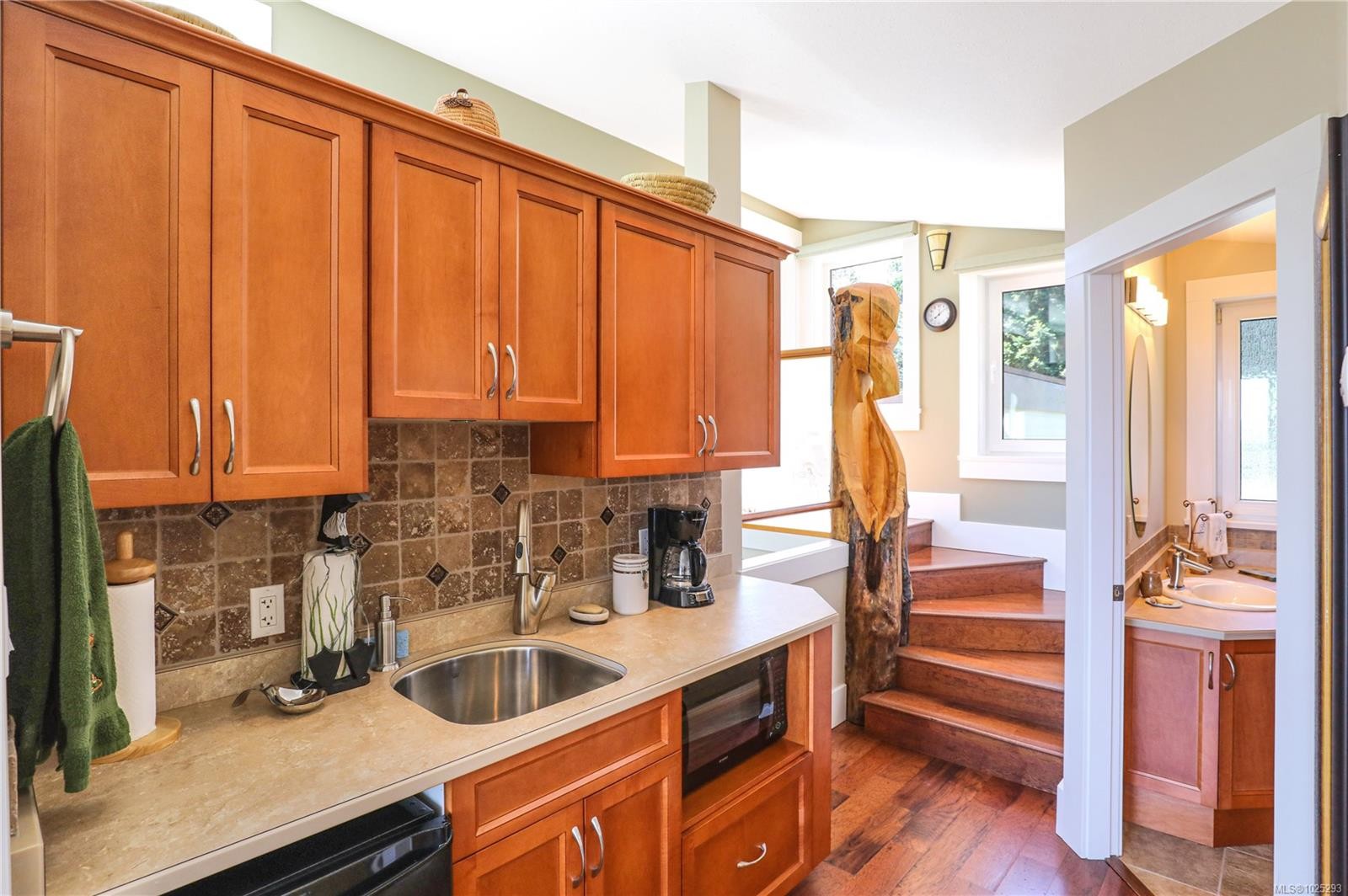 6520 Eagles Dr, Courtenay, BC