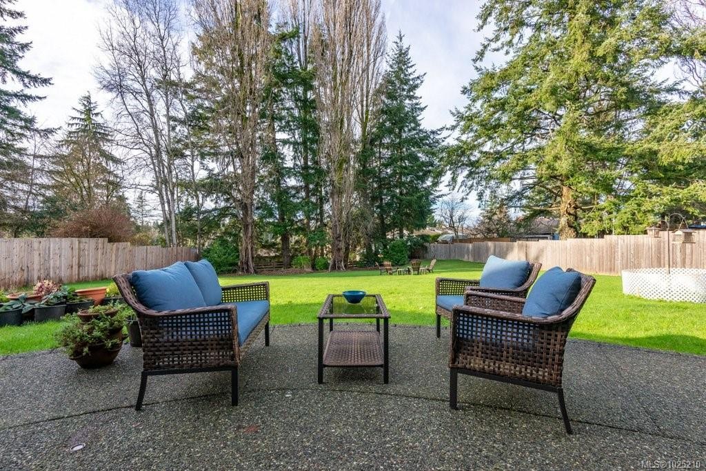 80 Masters Rd, Campbell River, BC