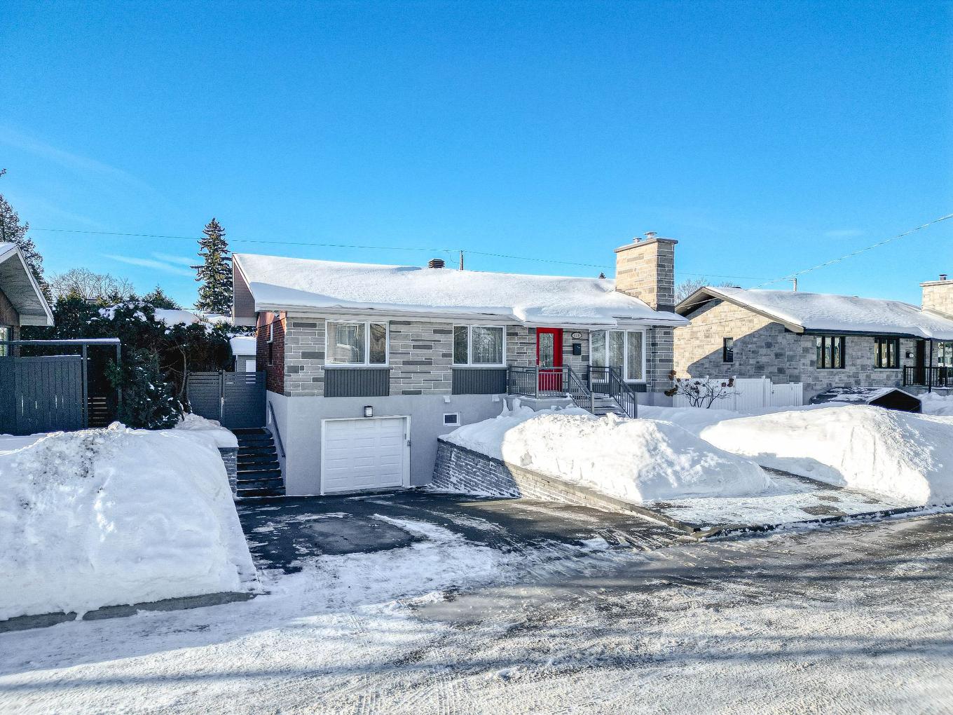 Aerial photo - 440 Rue Kugler, Laval (Duvernay), QC - Outdoor