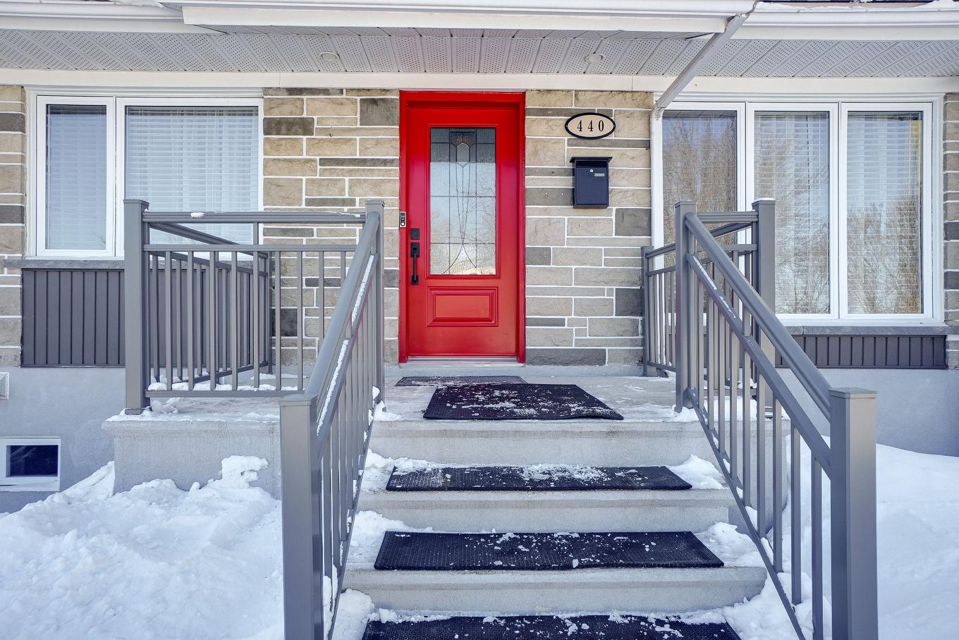 Frontage - 440 Rue Kugler, Laval (Duvernay), QC - Outdoor