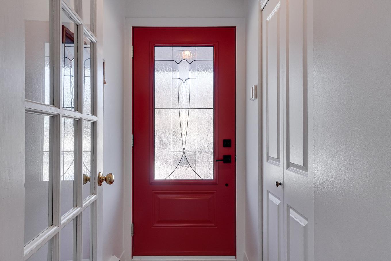 Hall - 440 Rue Kugler, Laval (Duvernay), QC - Indoor Photo Showing Other Room