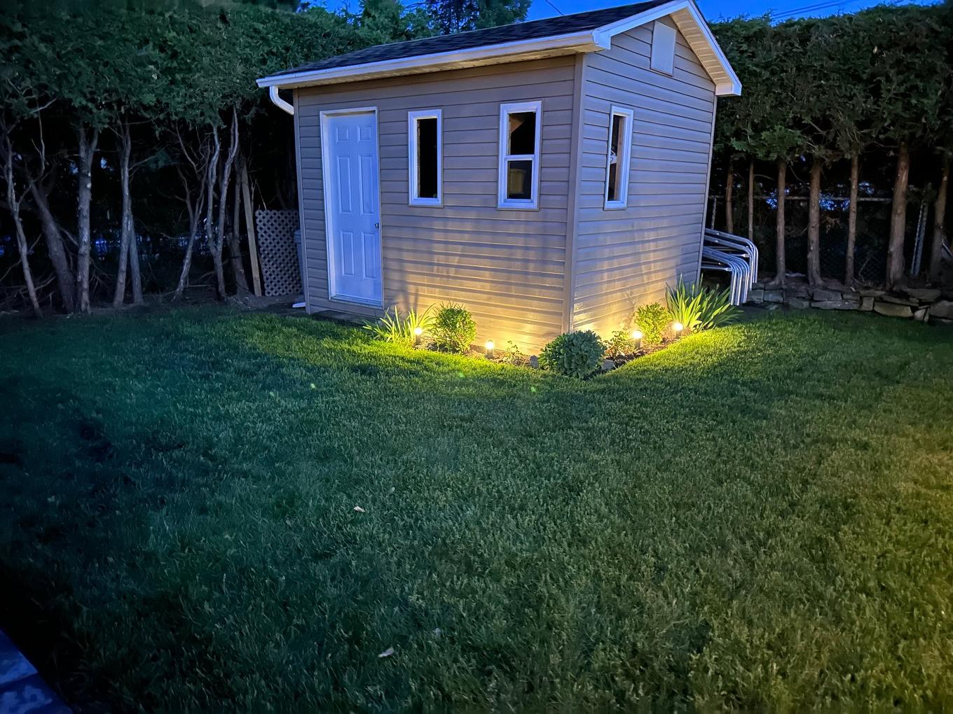 Shed - 440 Rue Kugler, Laval (Duvernay), QC - Outdoor