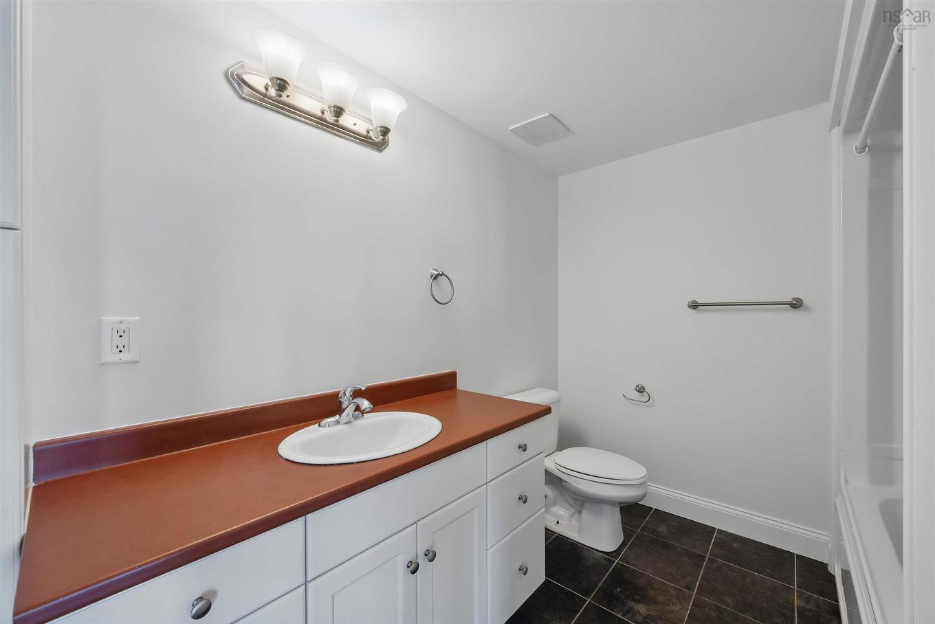 912 60 Walter Havill Drive, Halifax, NS