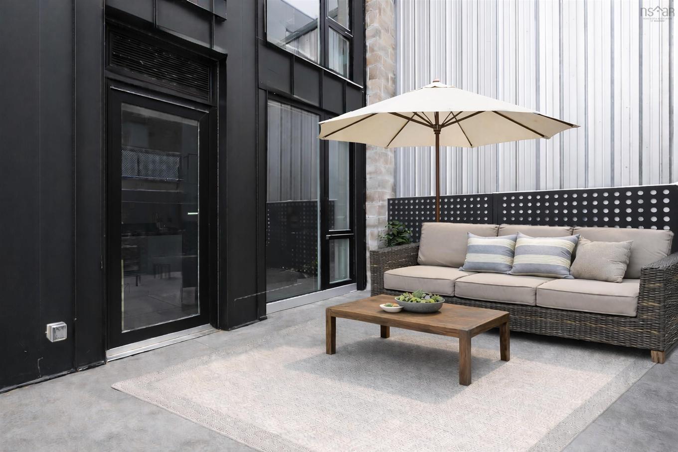 102 5684 West Street, Halifax, NS