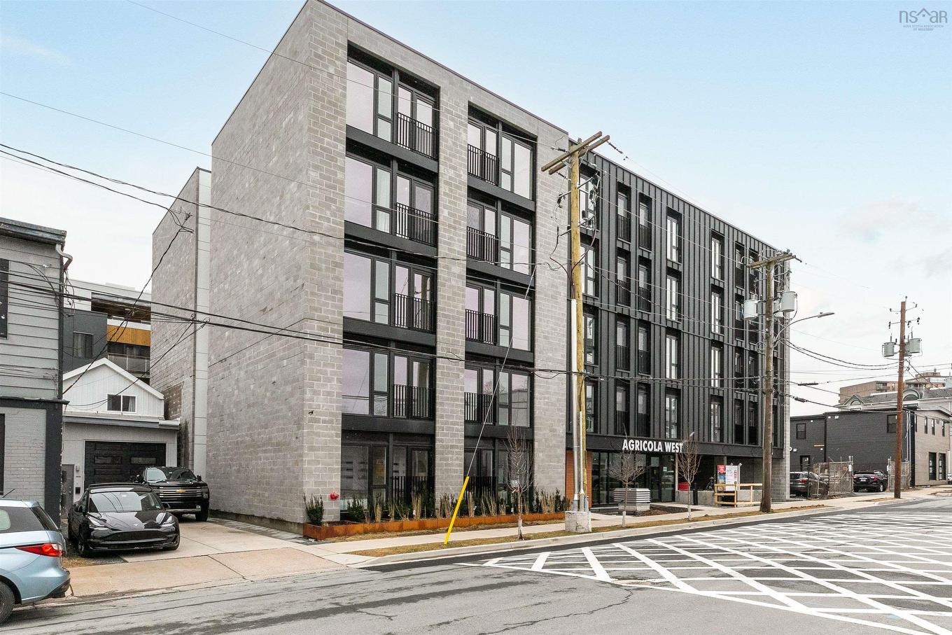 102 5684 West Street, Halifax, NS