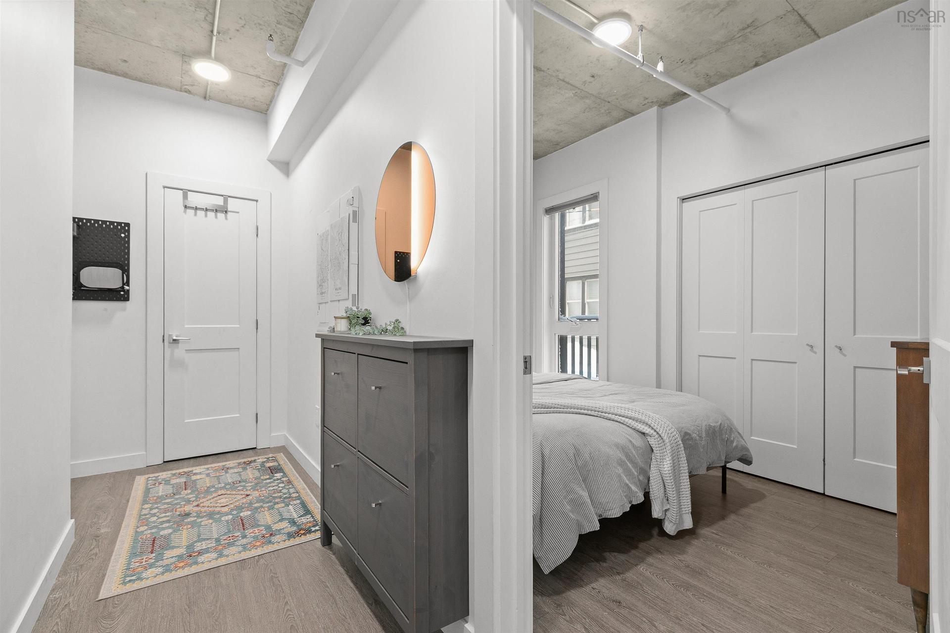 102 5684 West Street, Halifax, NS