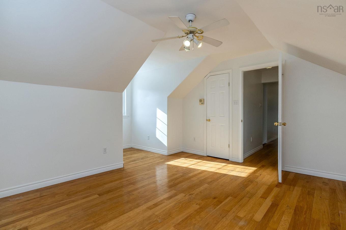 19 Newport Drive, Fall River, NS