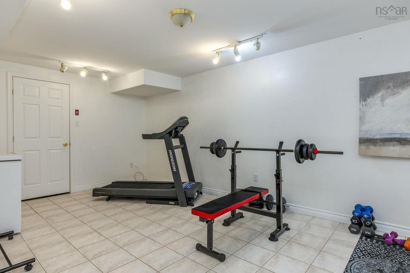 19 Newport Drive, Fall River, NS