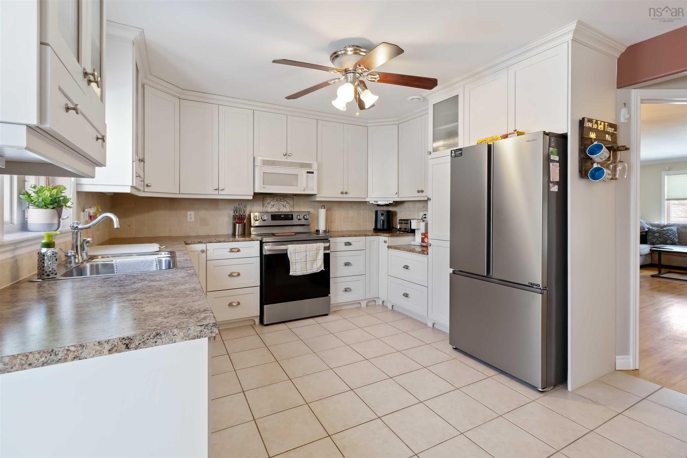 92 Russell Lake Drive, Dartmouth, NS