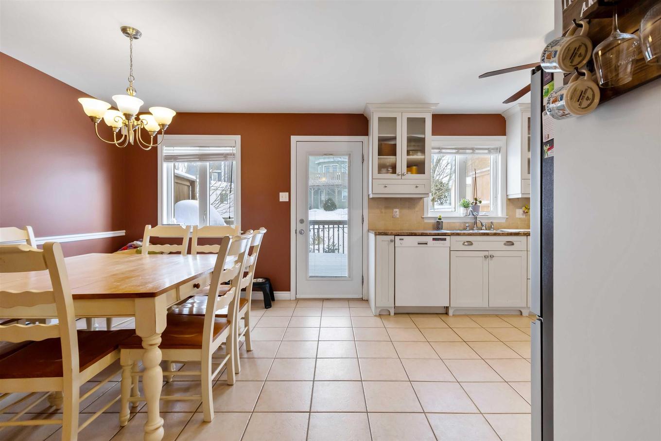 92 Russell Lake Drive, Dartmouth, NS