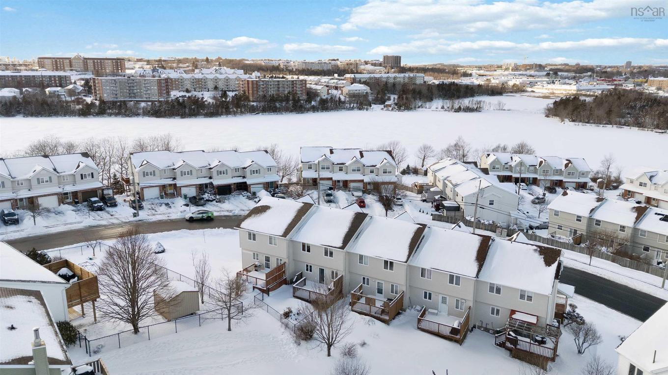 92 Russell Lake Drive, Dartmouth, NS