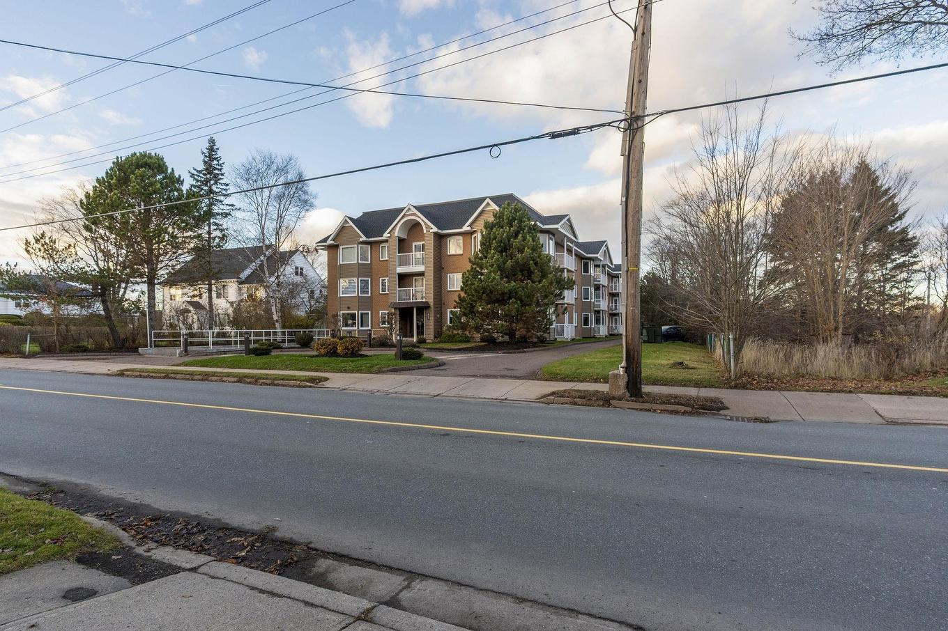 204 403 Prince Street, Truro, NS