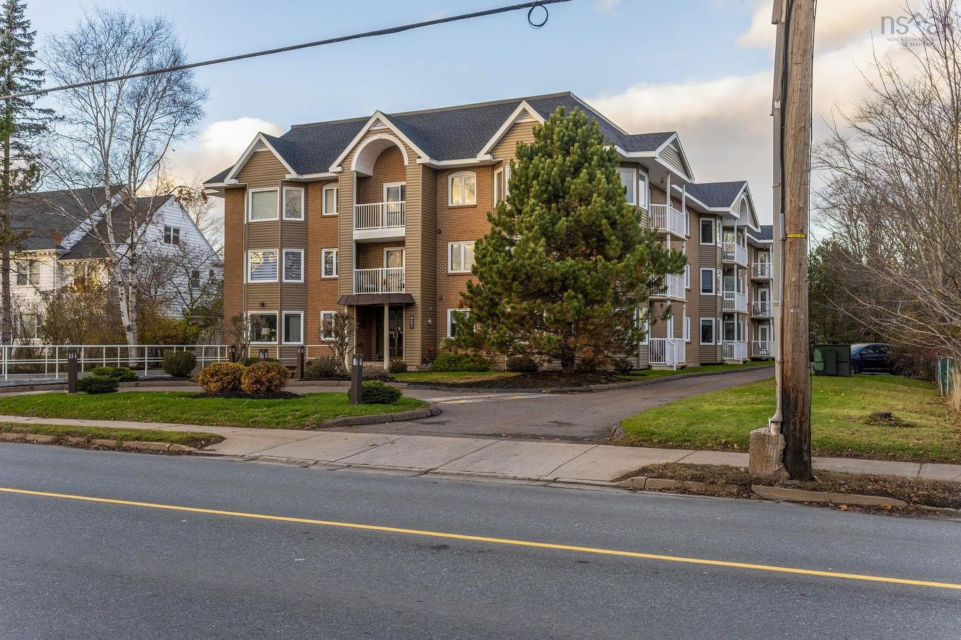 204 403 Prince Street, Truro, NS
