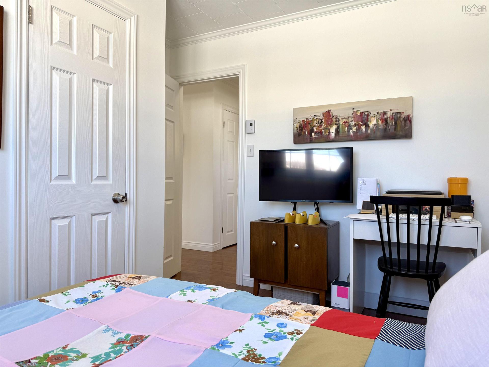 24 Rhodes Avenue, Amherst, NS - Indoor Photo Showing Bedroom