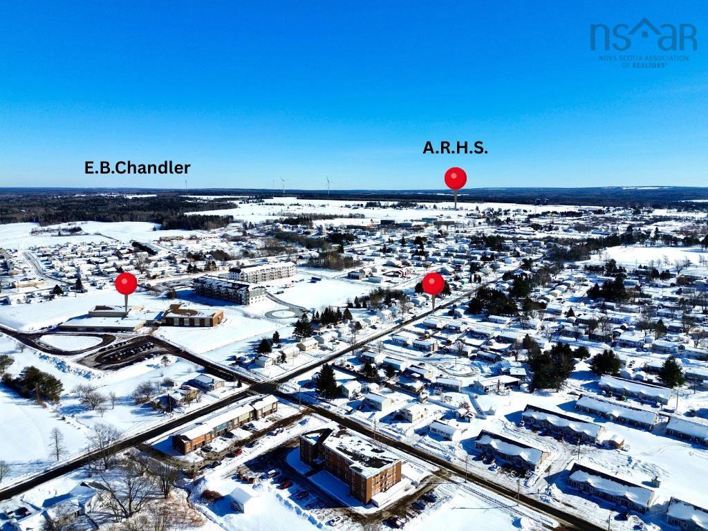 24 Rhodes Avenue, Amherst, NS