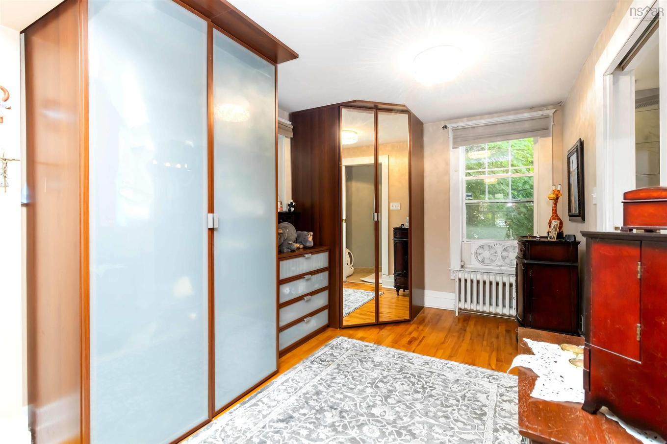 949 Mclean Street, Halifax, NS