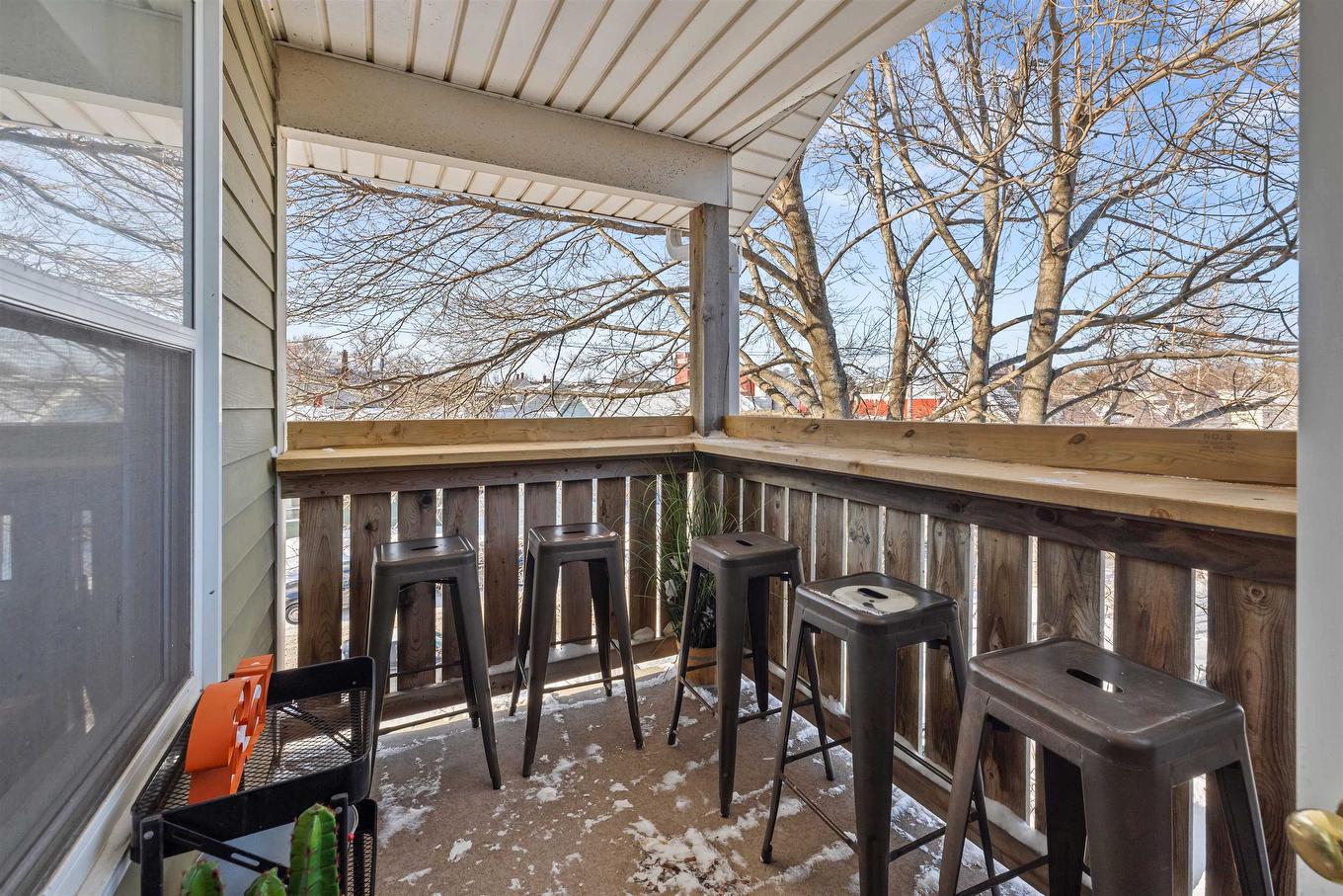 6 154 Cumberland Street, Charlottetown, PE