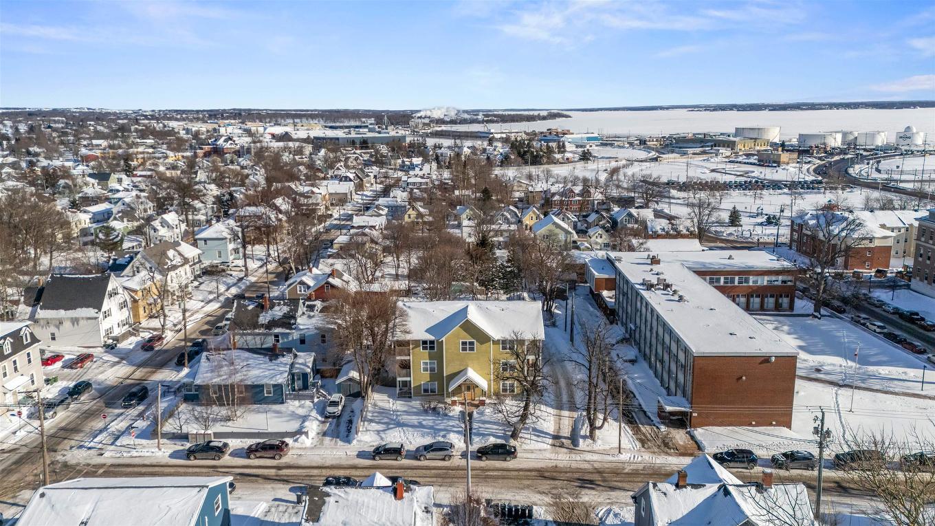 6 154 Cumberland Street, Charlottetown, PE